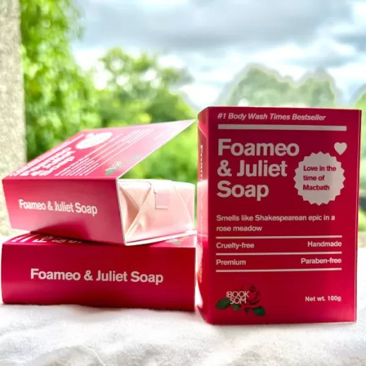 foameo-and-juliet-soap-booksom